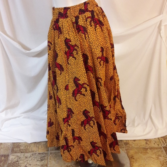 African Maxi Skirt with horse motif - Picture 6 of 6